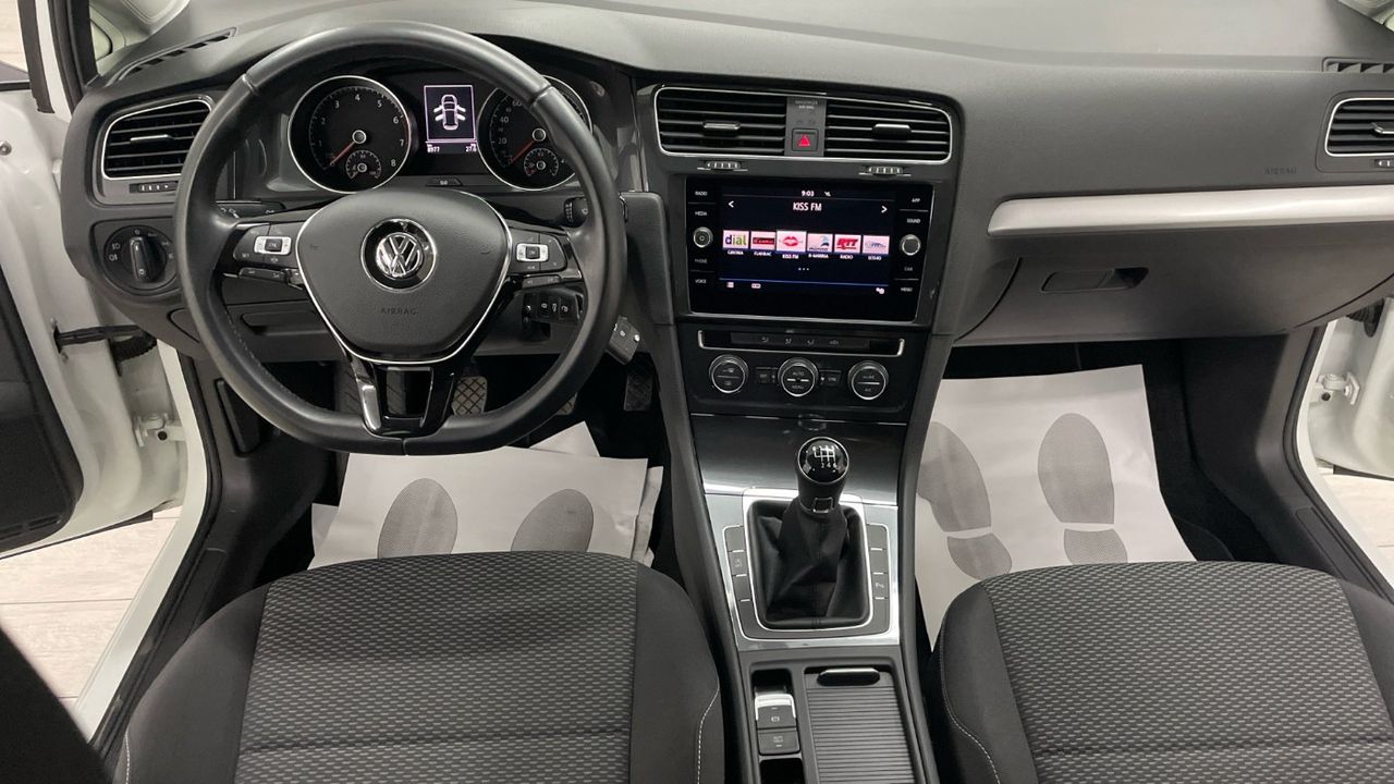 Foto Volkswagen Golf 18