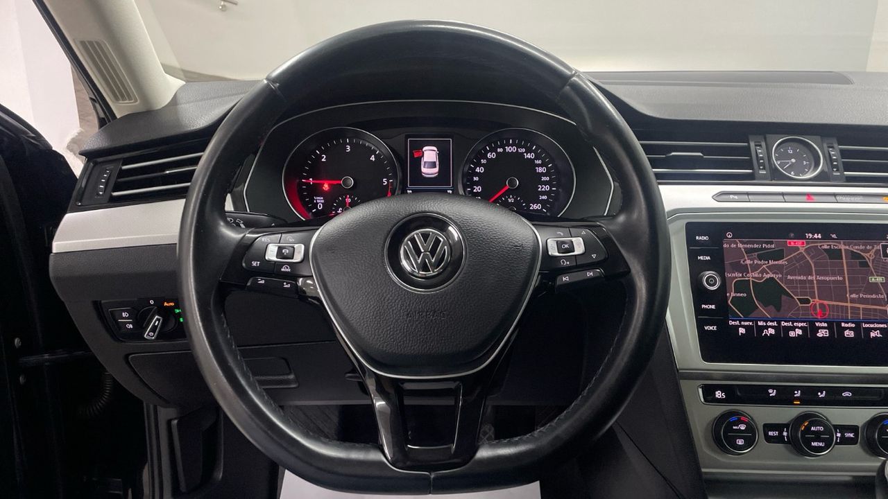 Foto Volkswagen Passat 20