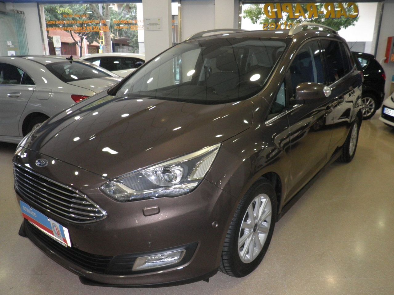 Foto Ford Grand C-MAX 1