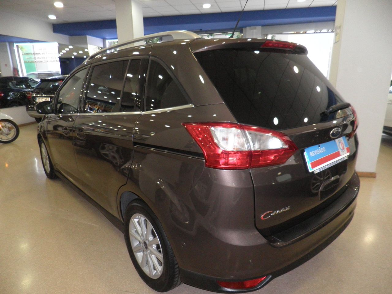 Foto Ford Grand C-MAX 6