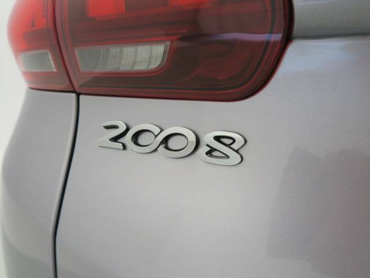 Foto Peugeot 2008 16