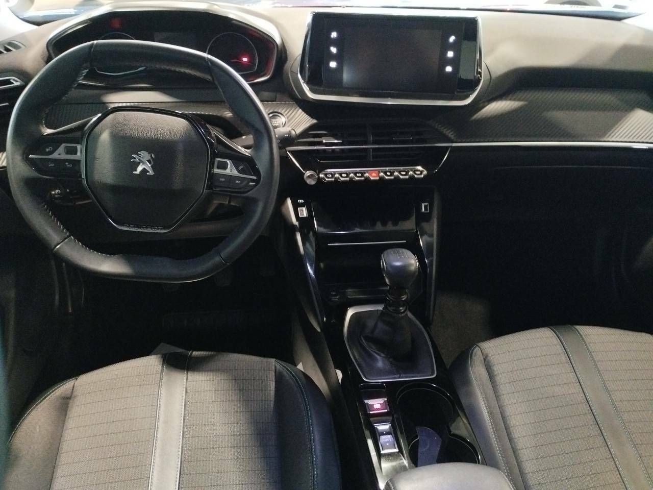 Foto Peugeot 2008 8