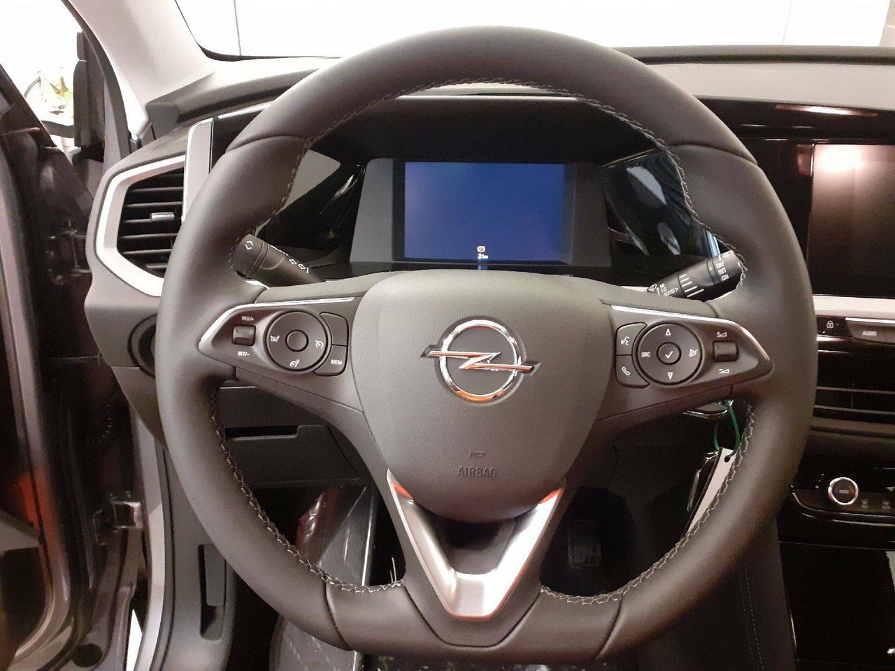 Foto Opel Grandland X 12