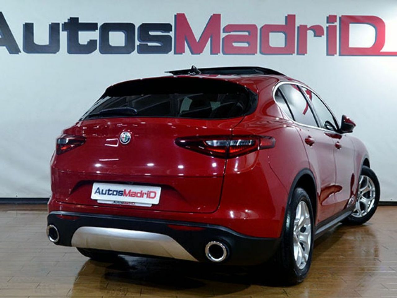 Foto Alfa Romeo Stelvio 3