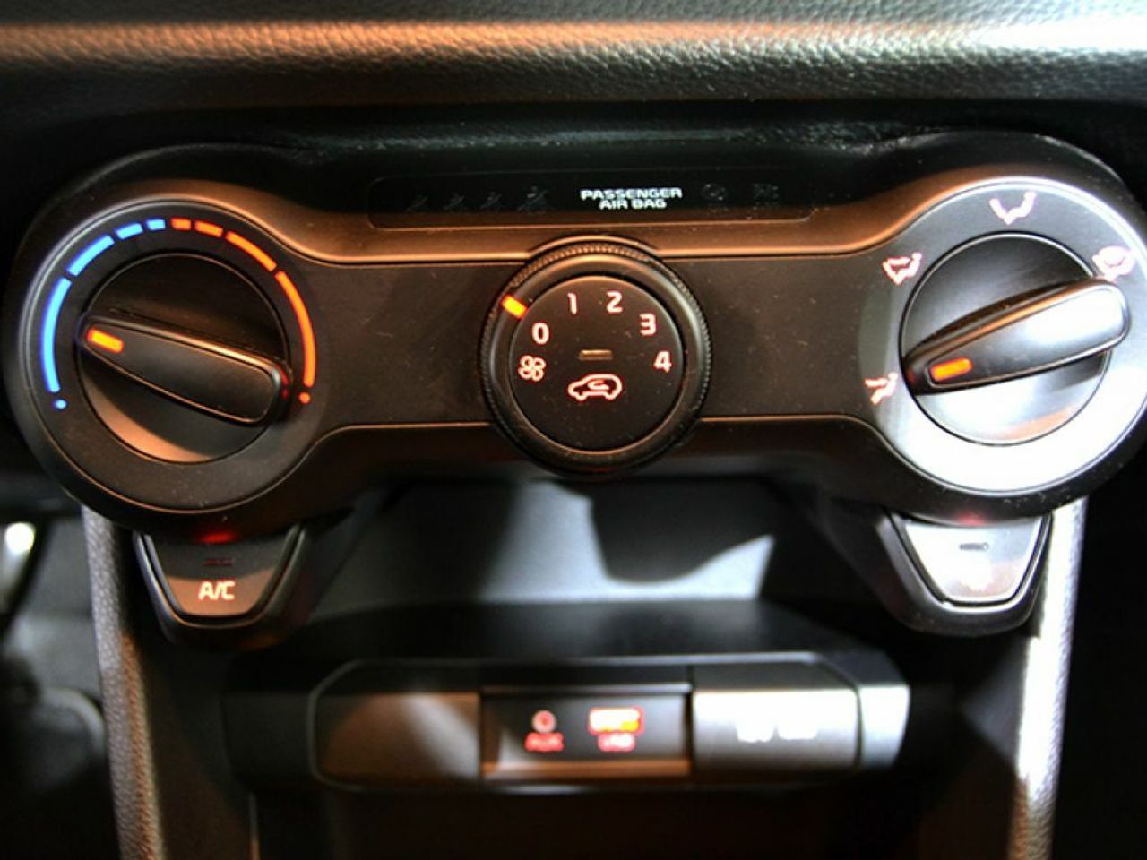 Foto Kia Picanto 24