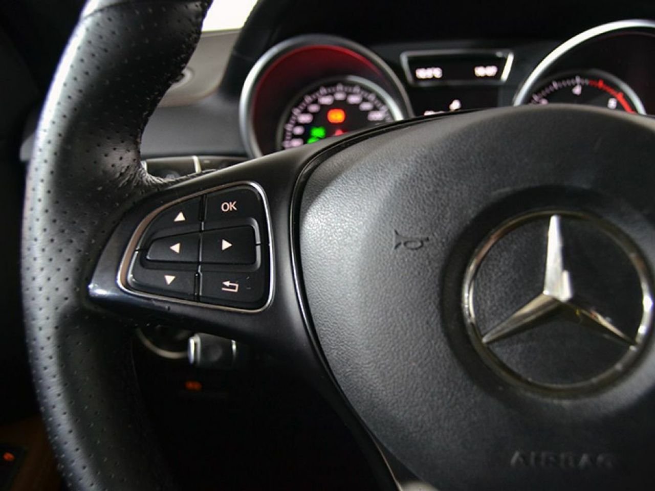 Foto Mercedes-Benz Clase GLE 23