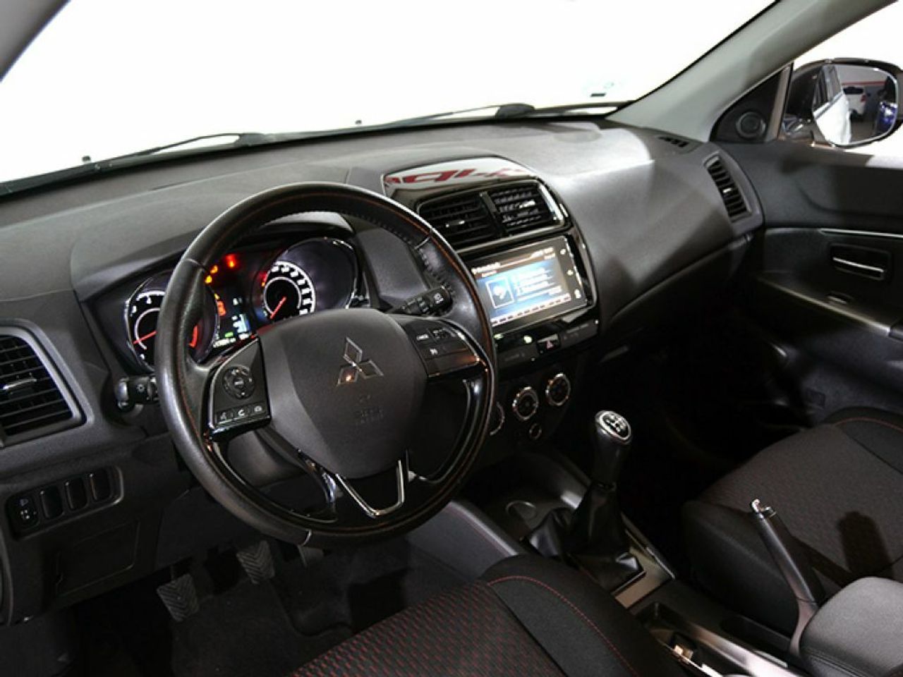 Foto Mitsubishi ASX 9