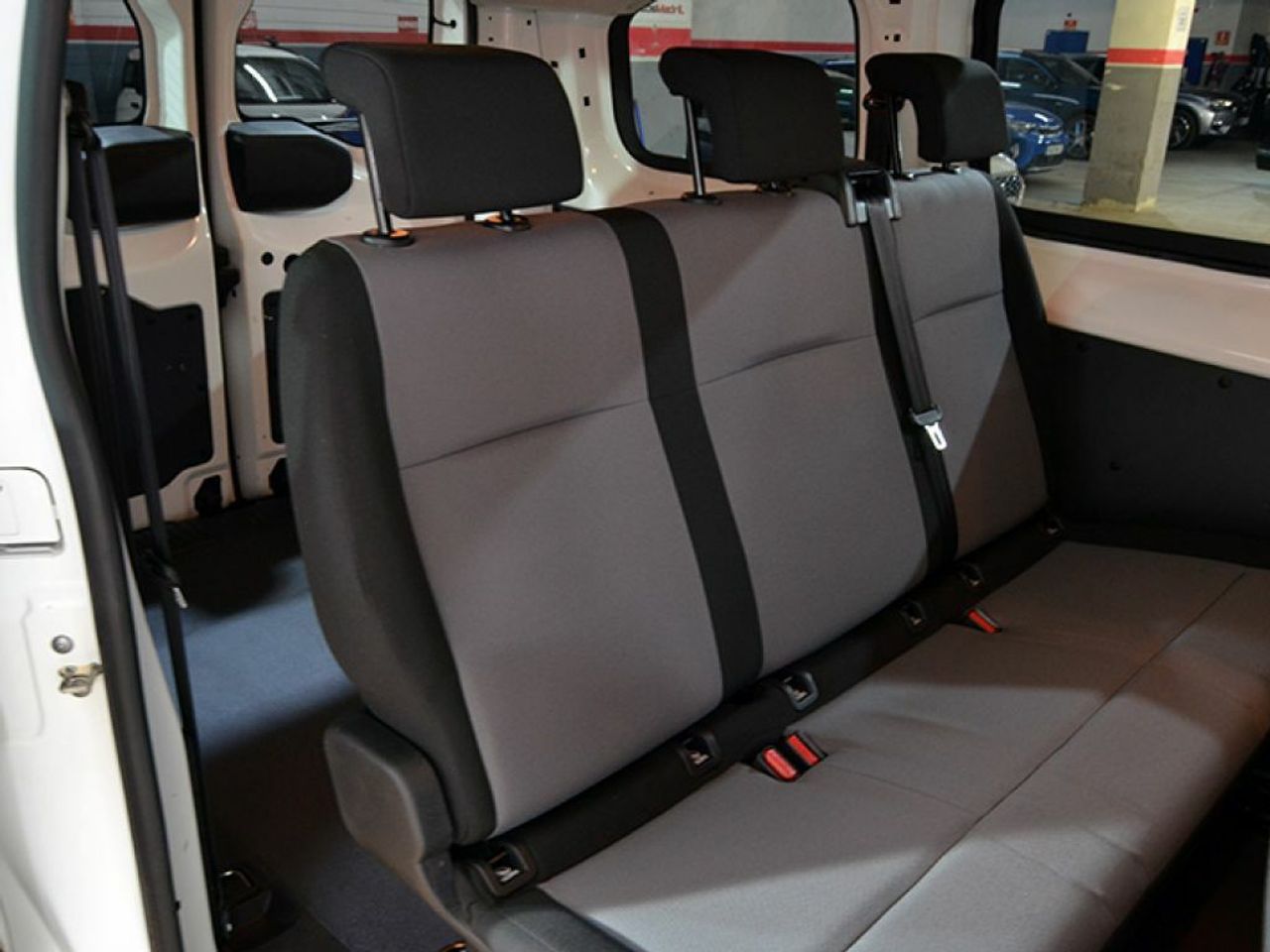 Foto Peugeot Expert 13