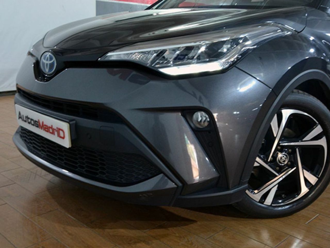Foto Toyota C-HR 10