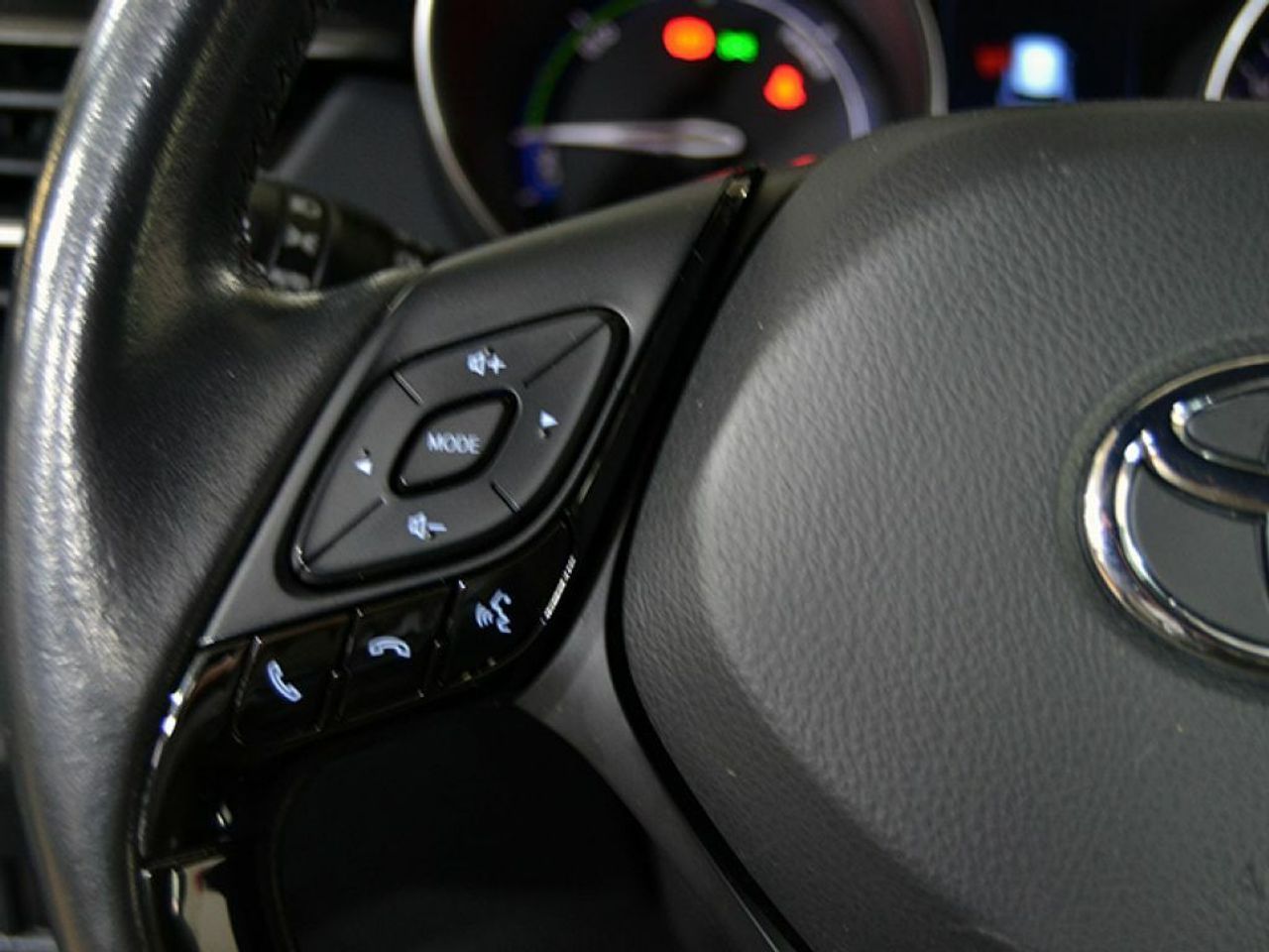 Foto Toyota C-HR 20