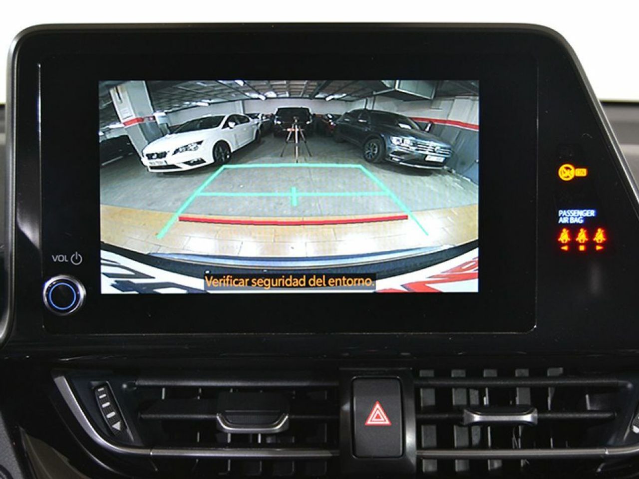 Foto Toyota C-HR 24