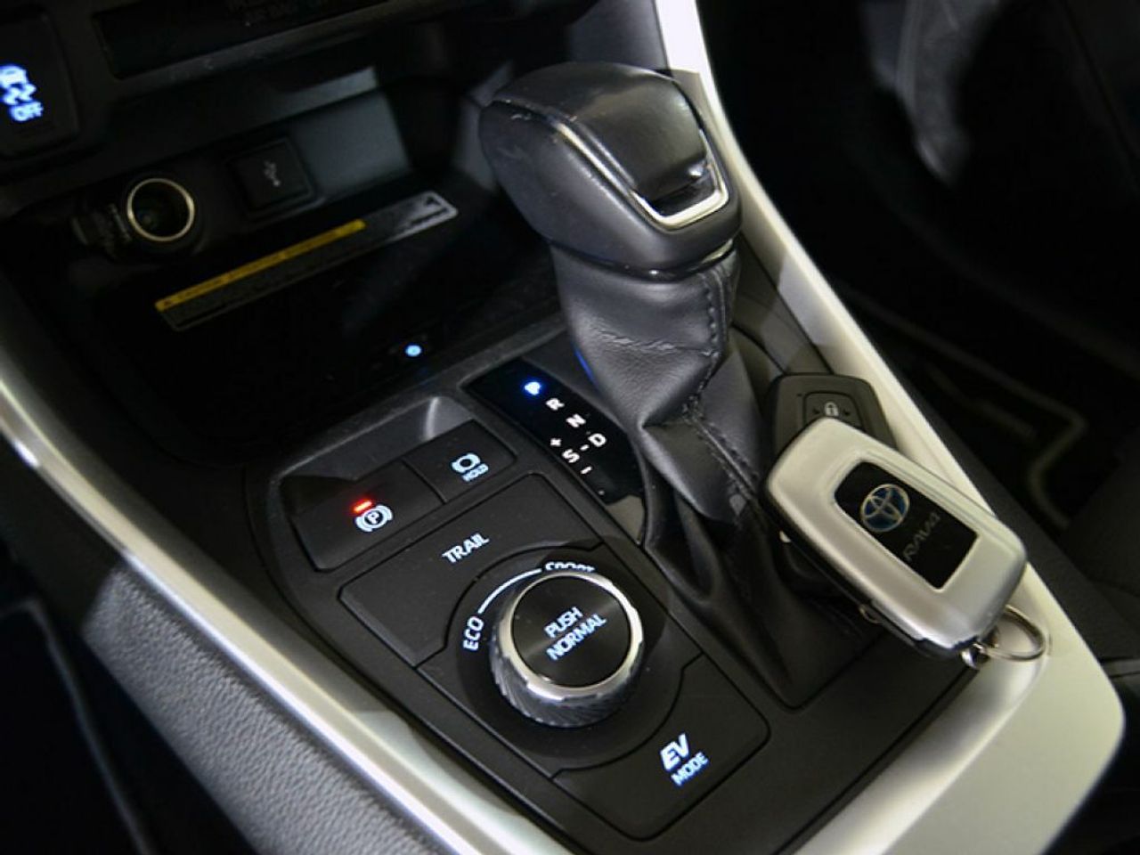 Foto Toyota Rav4 27