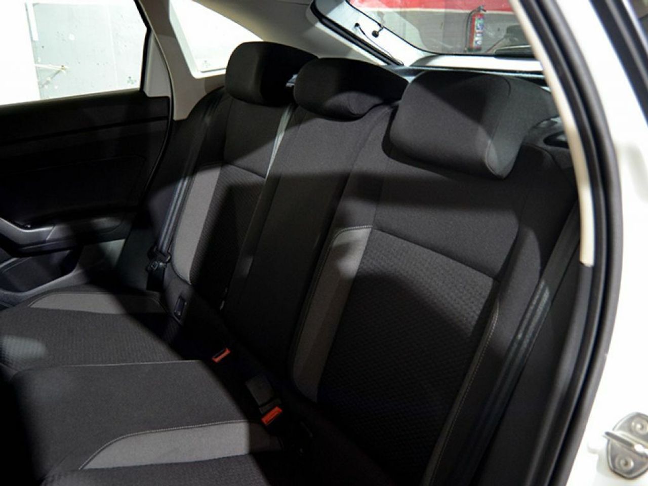 Foto Volkswagen Taigo 13