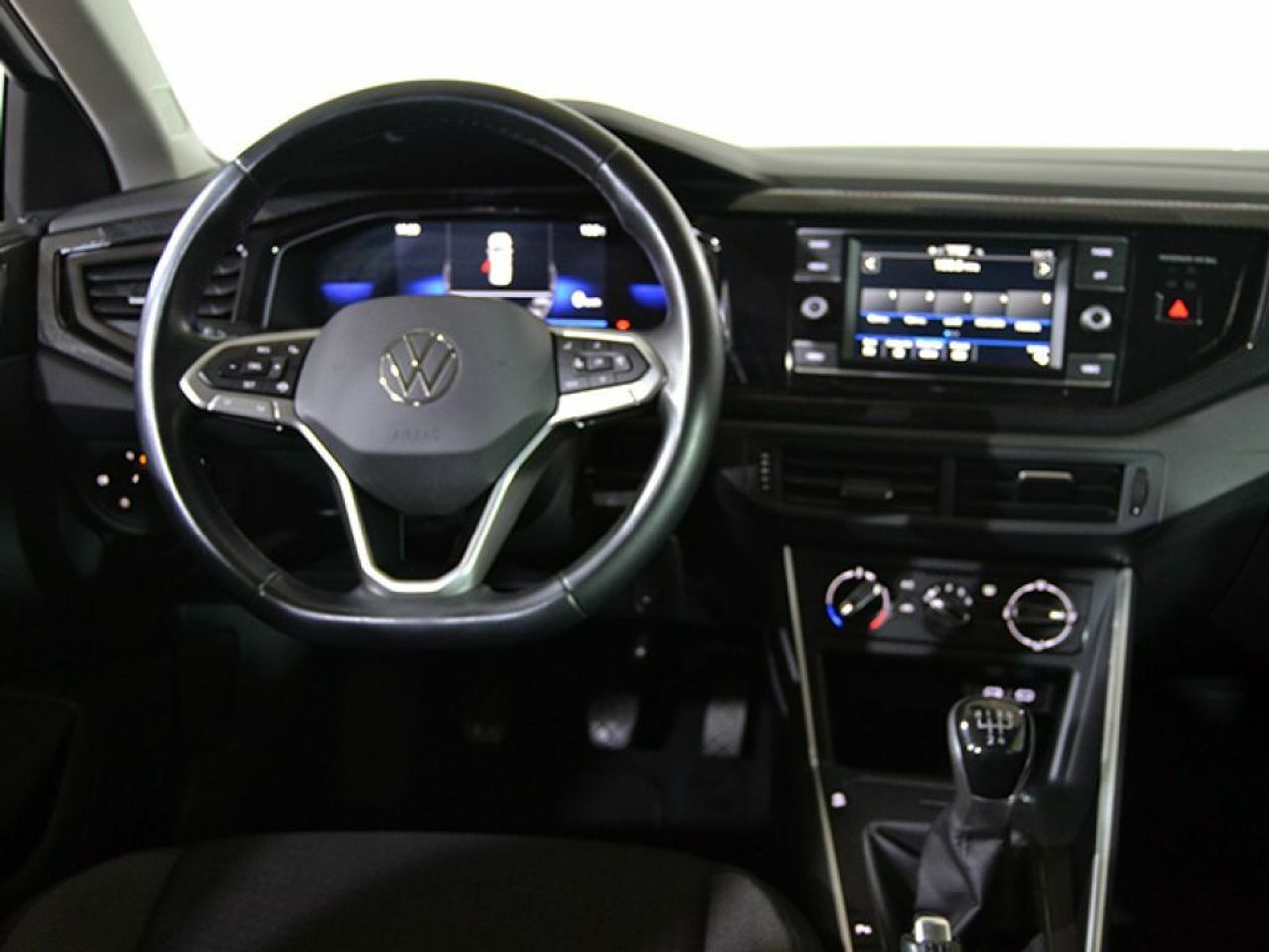 Foto Volkswagen Taigo 15