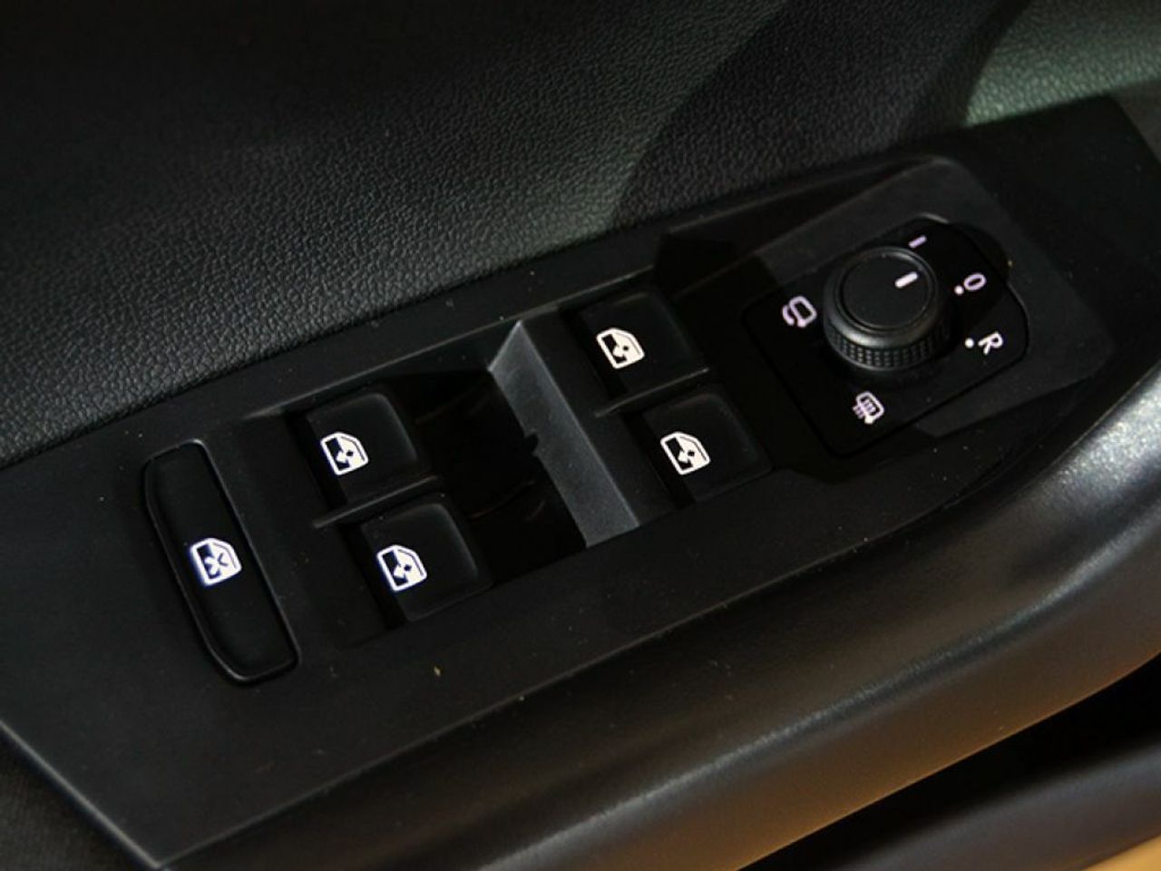 Foto Volkswagen Taigo 16