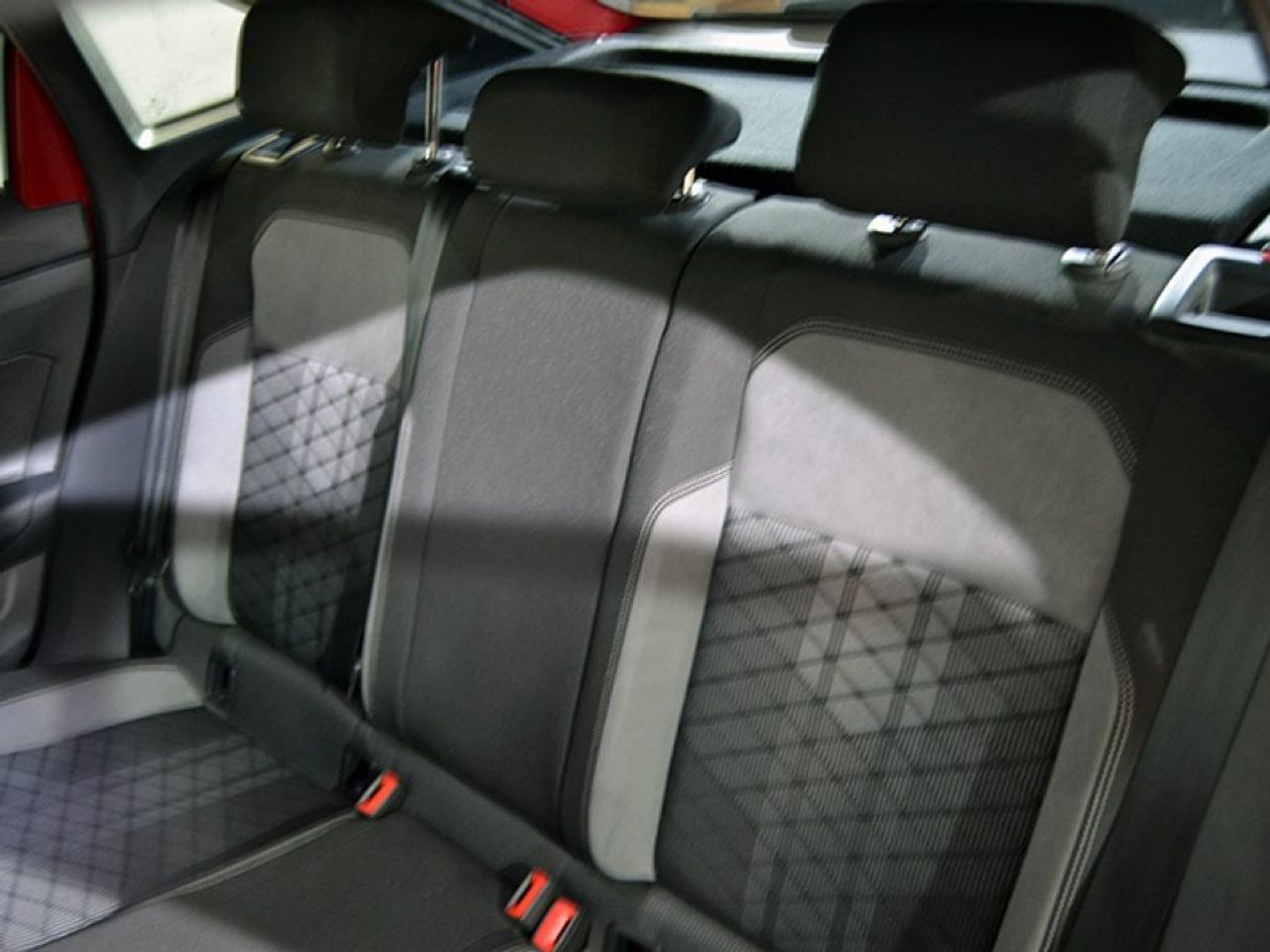 Foto Volkswagen Taigo 13