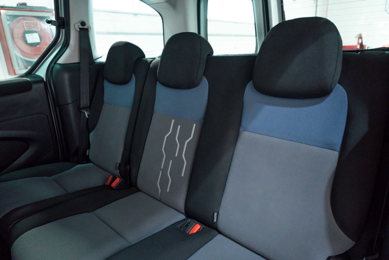 Foto Peugeot Partner 25