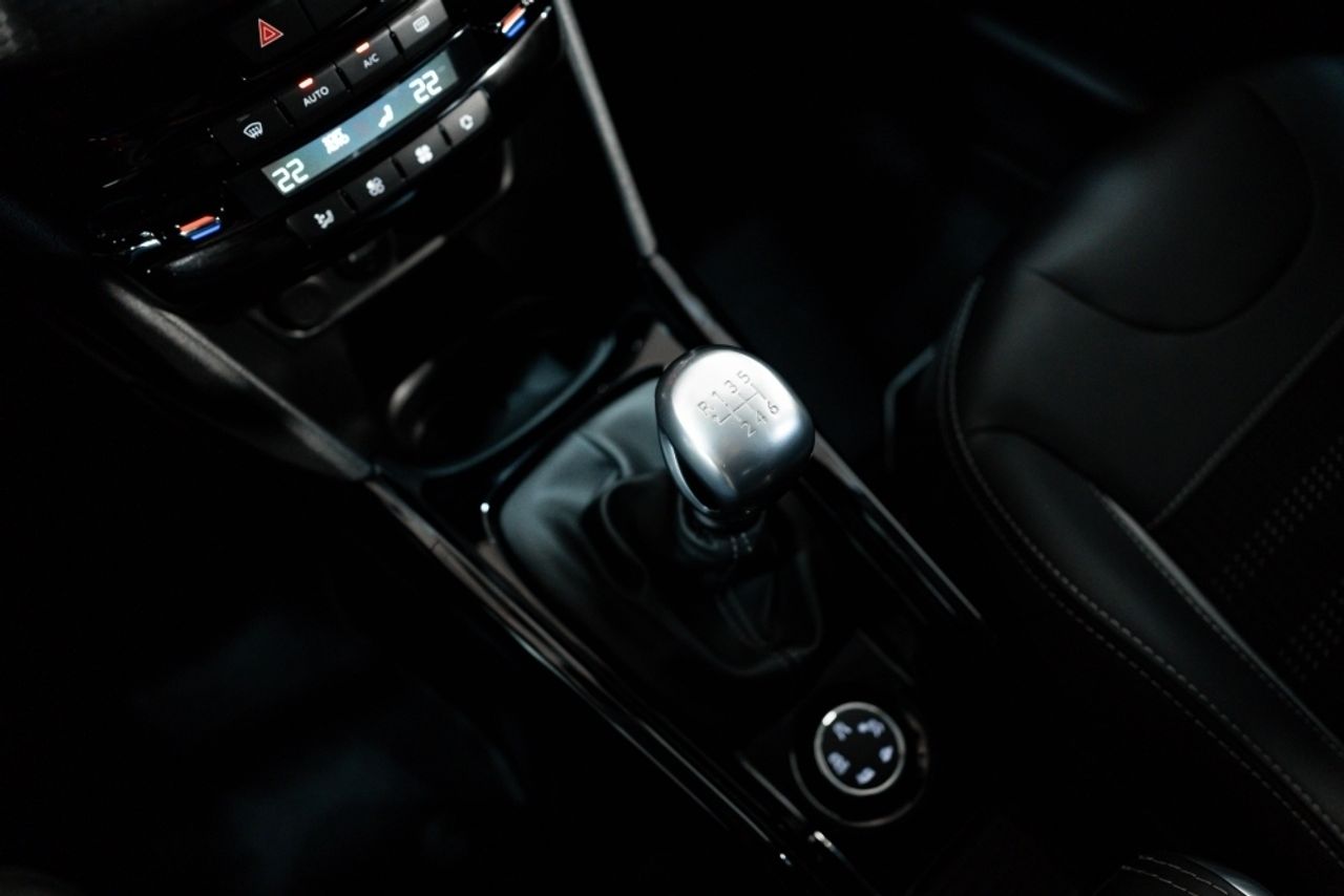 Foto Peugeot 2008 21