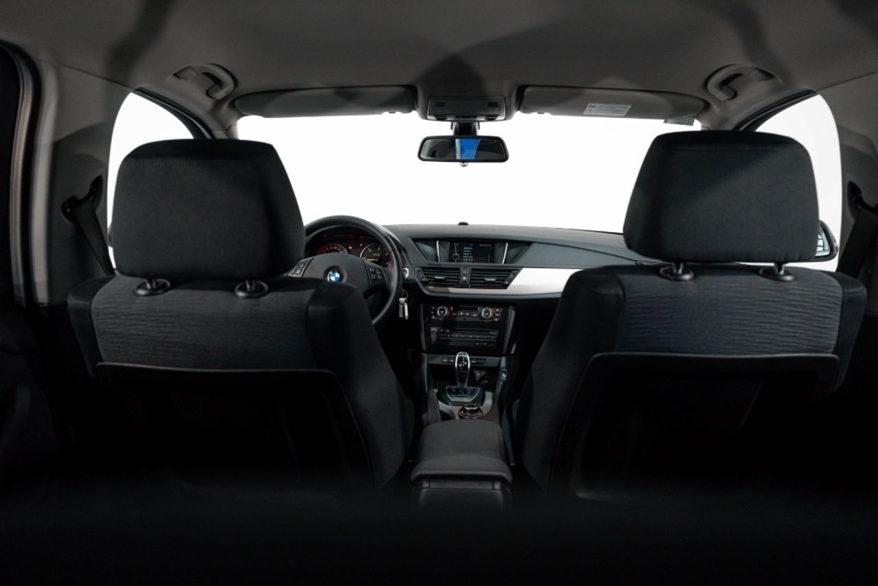 Foto BMW X1 30