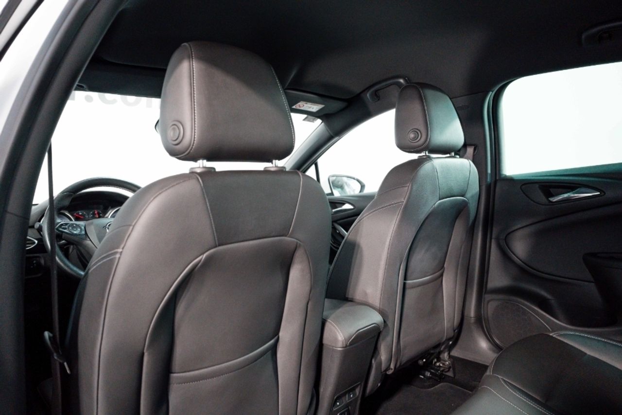 Foto Opel Astra 26
