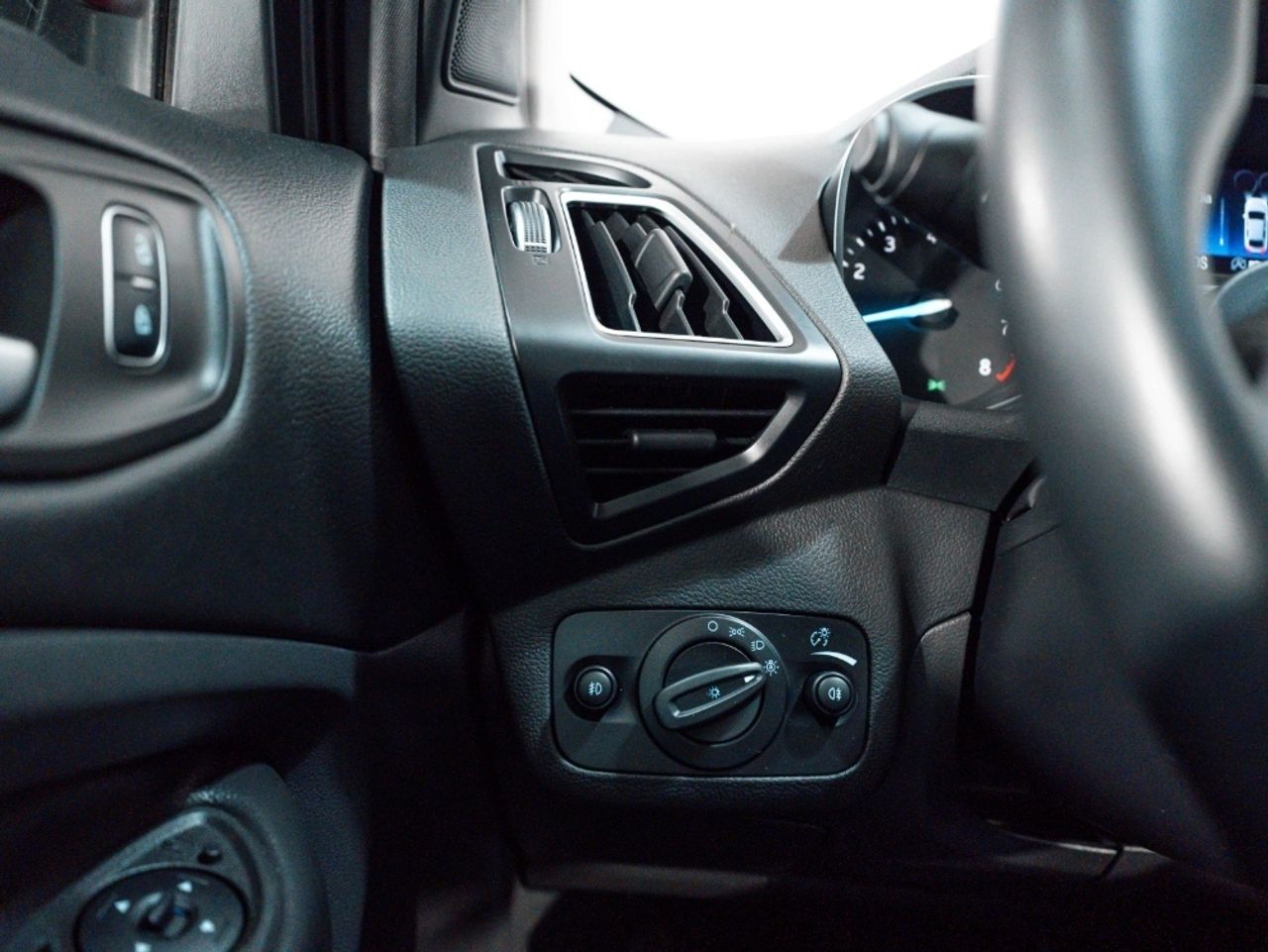 Foto Ford Kuga 11