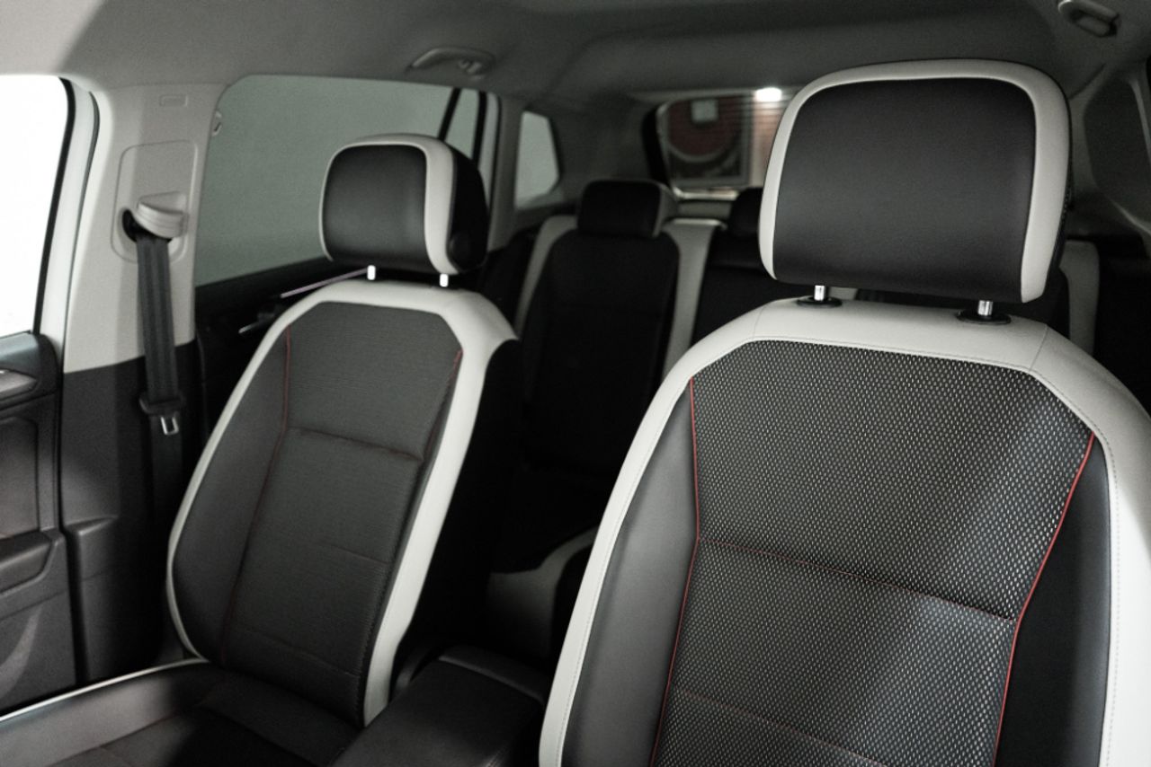 Foto Volkswagen Tiguan 17