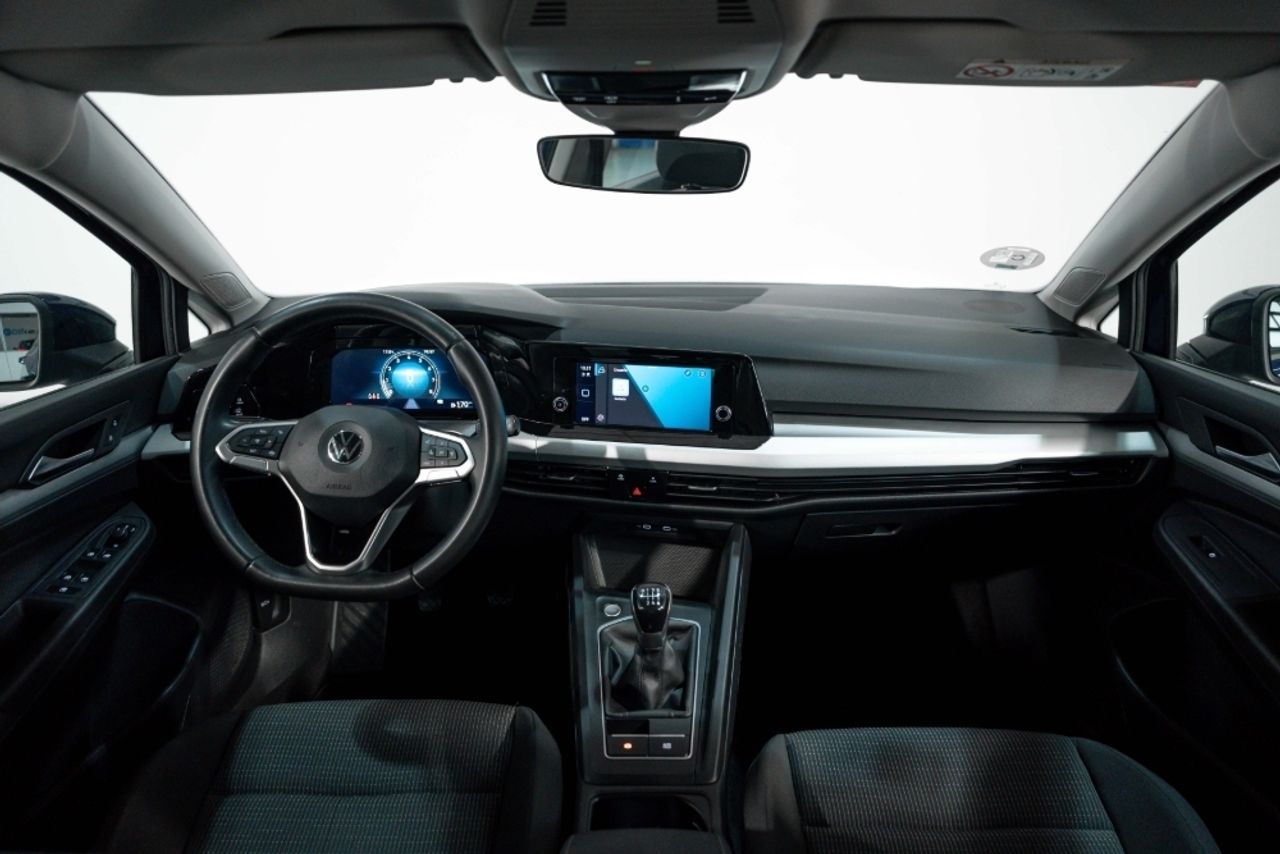 Foto Volkswagen Golf 8