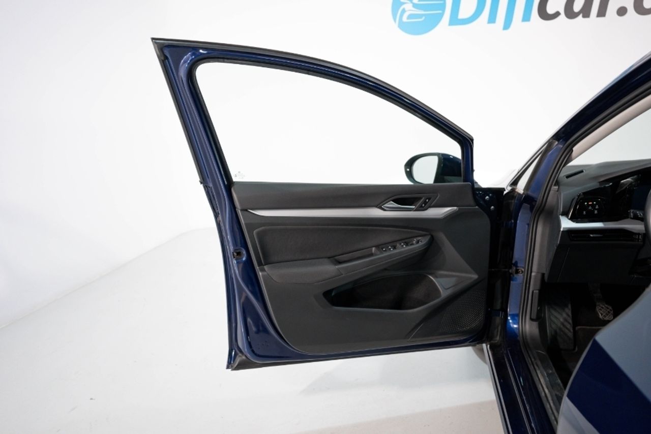 Foto Volkswagen Golf 17