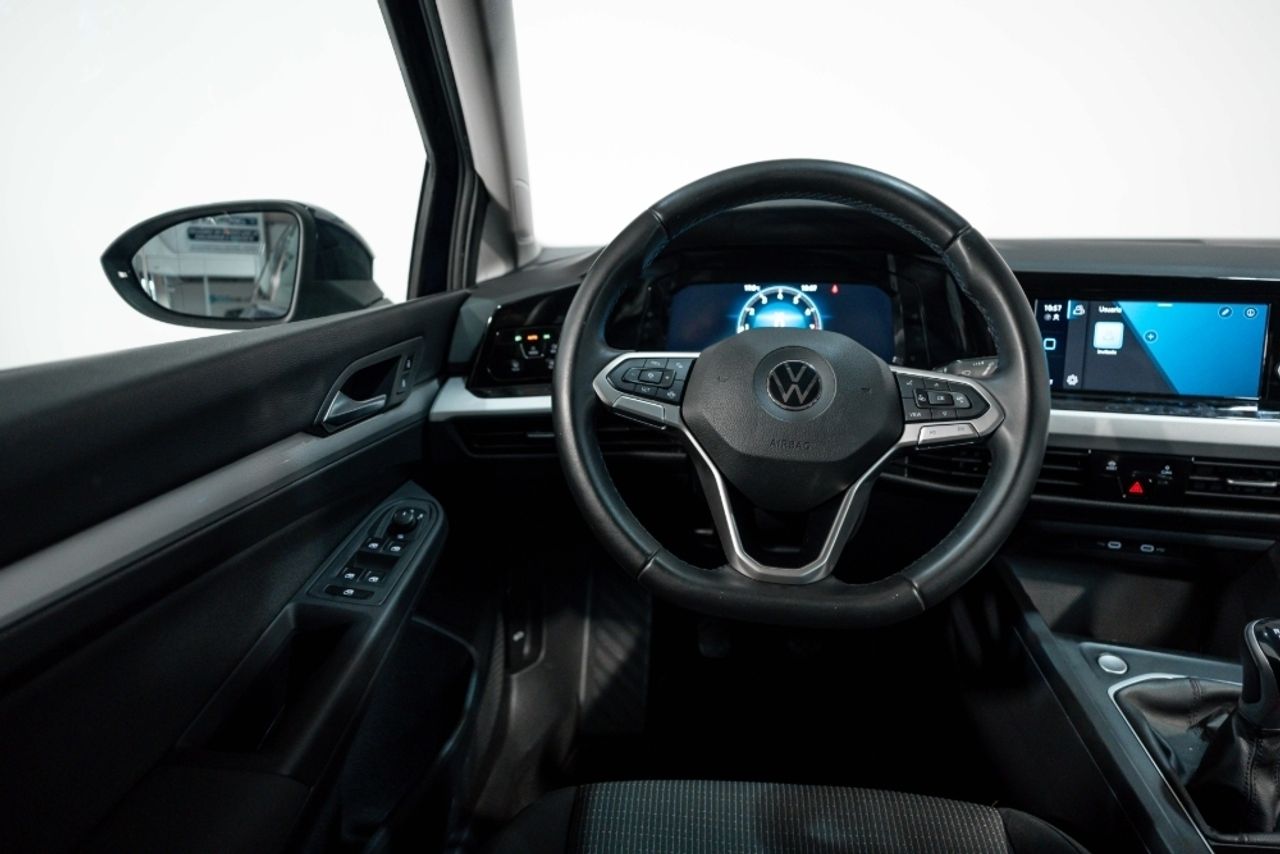 Foto Volkswagen Golf 26