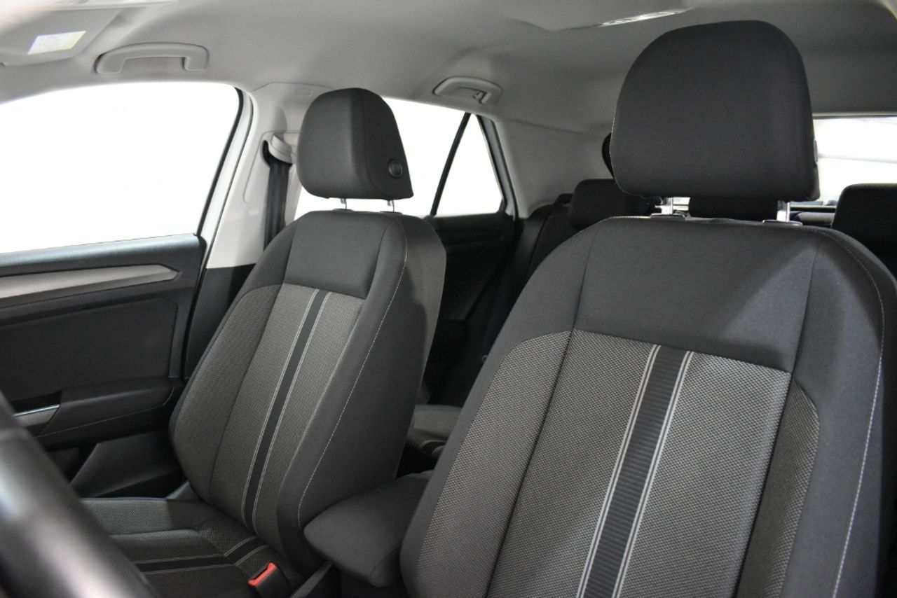 Foto Volkswagen T-Roc 9