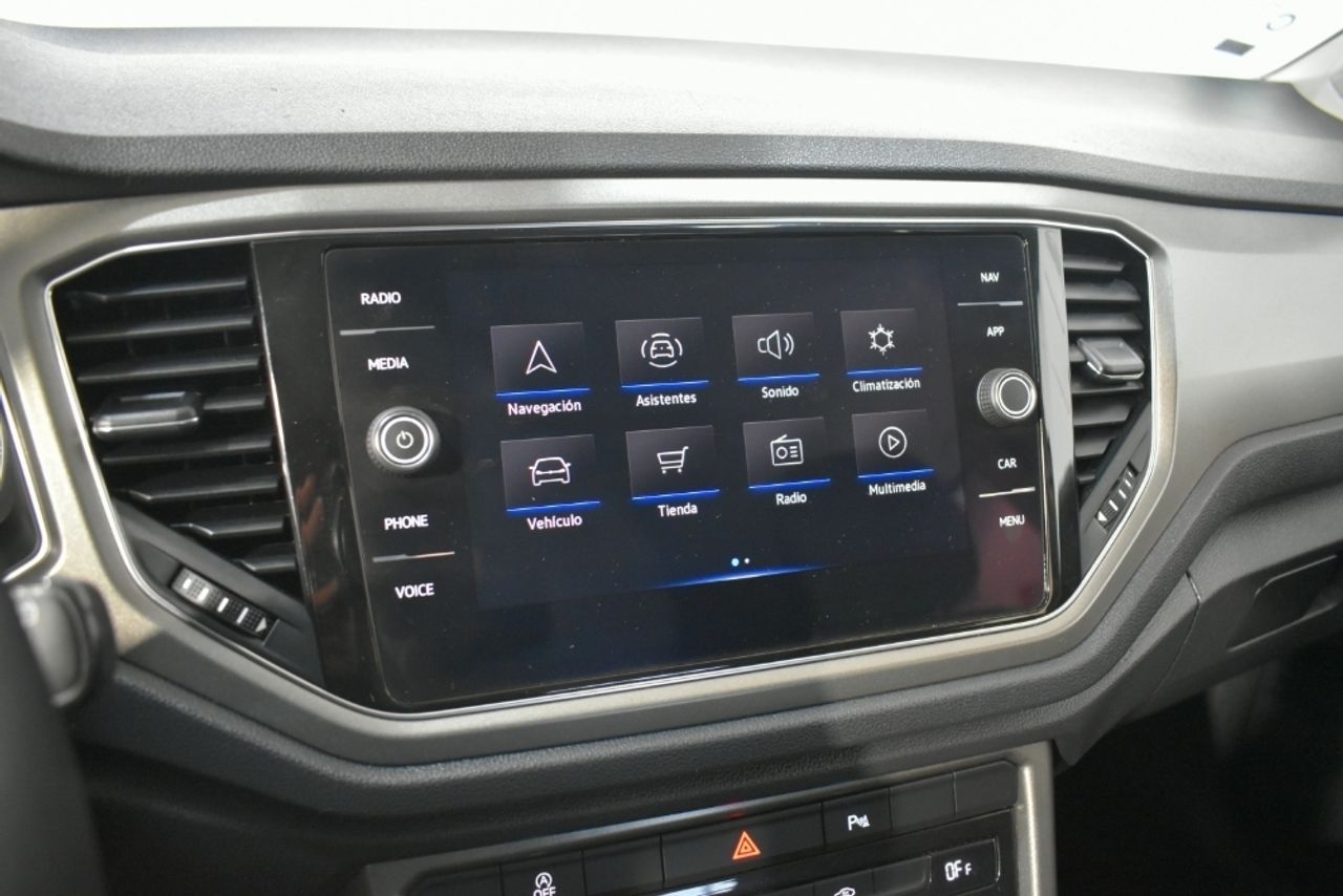 Foto Volkswagen T-Roc 22