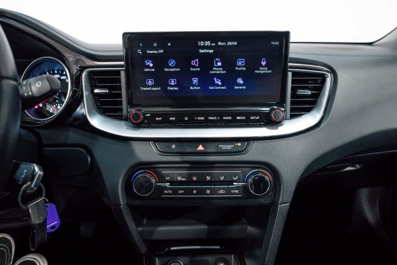 Foto Kia XCeed 19