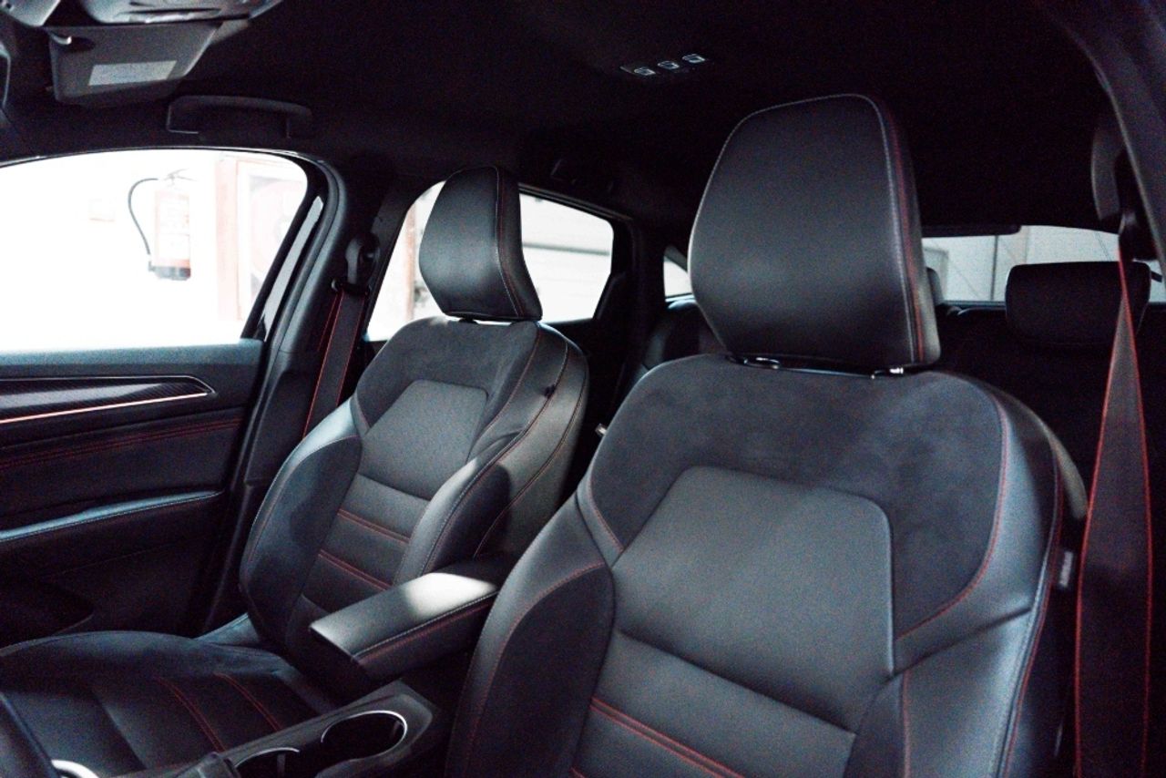 Foto Renault Arkana 8