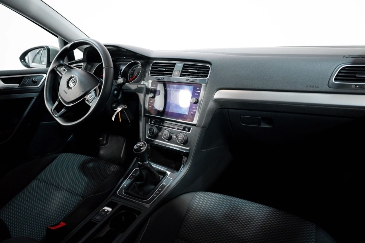 Foto Volkswagen Golf 22