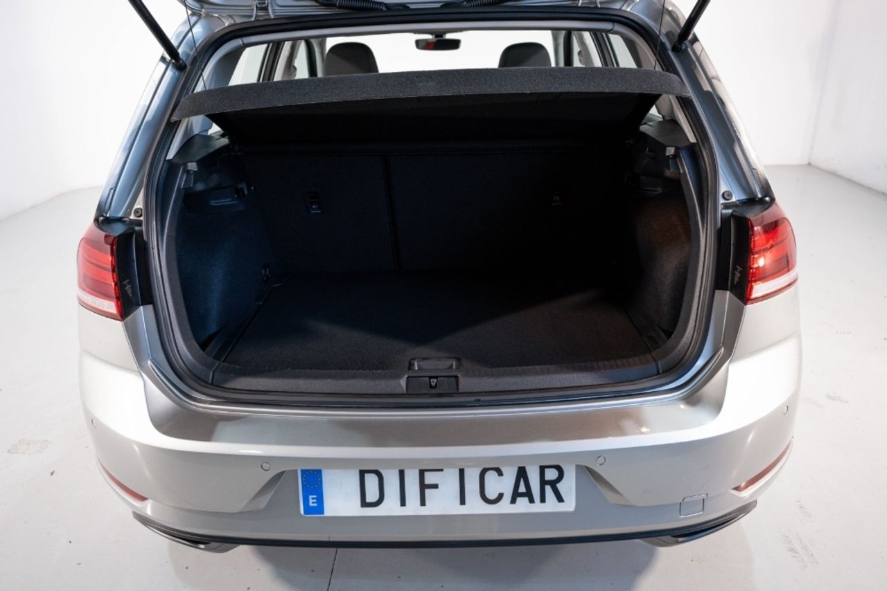 Foto Volkswagen Golf 30