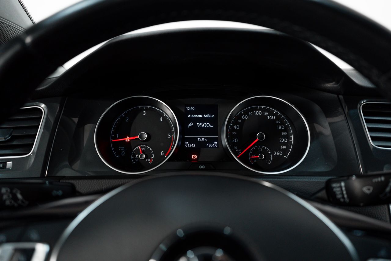 Foto Volkswagen Golf 14
