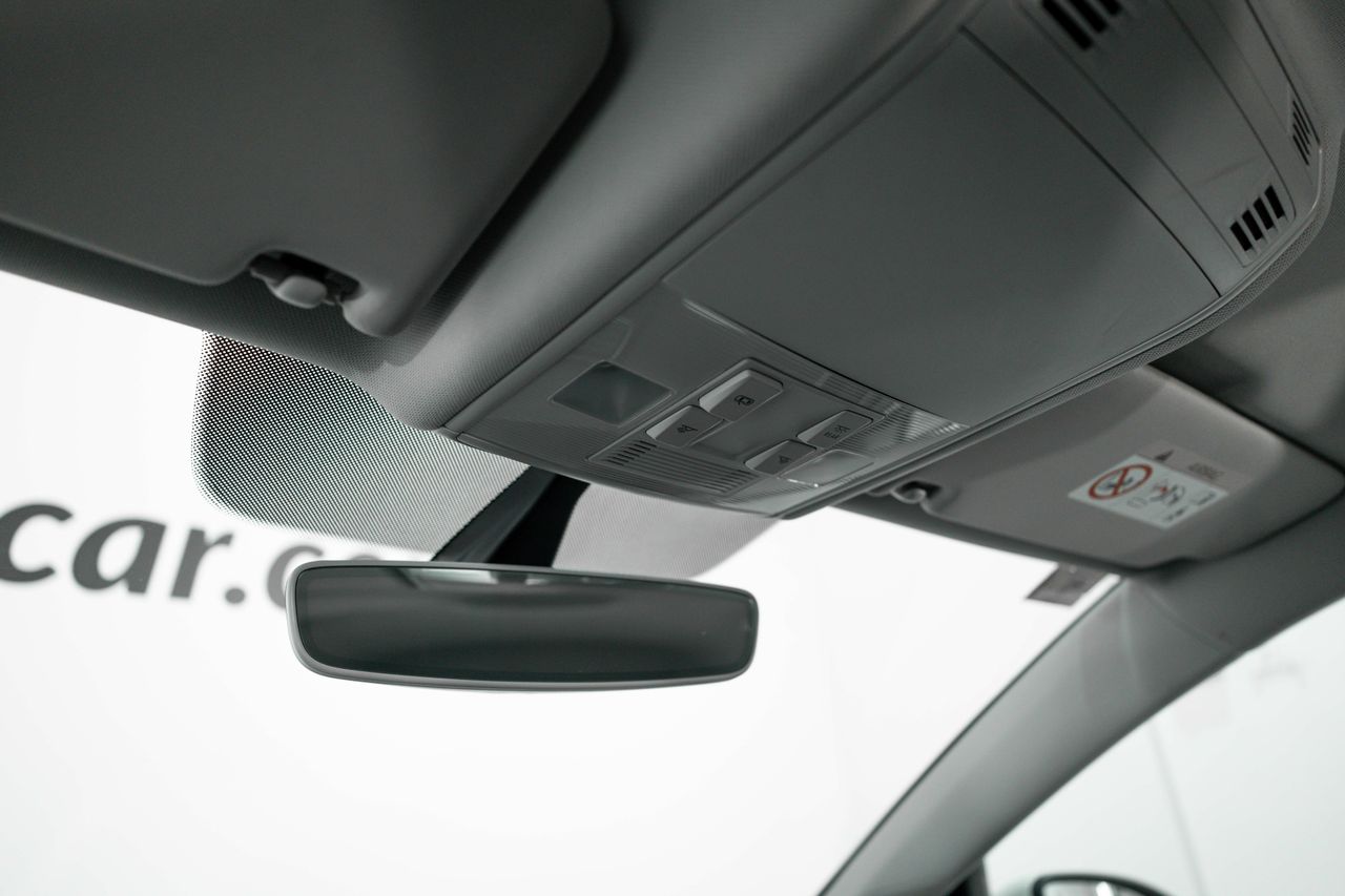 Foto Volkswagen Golf 17