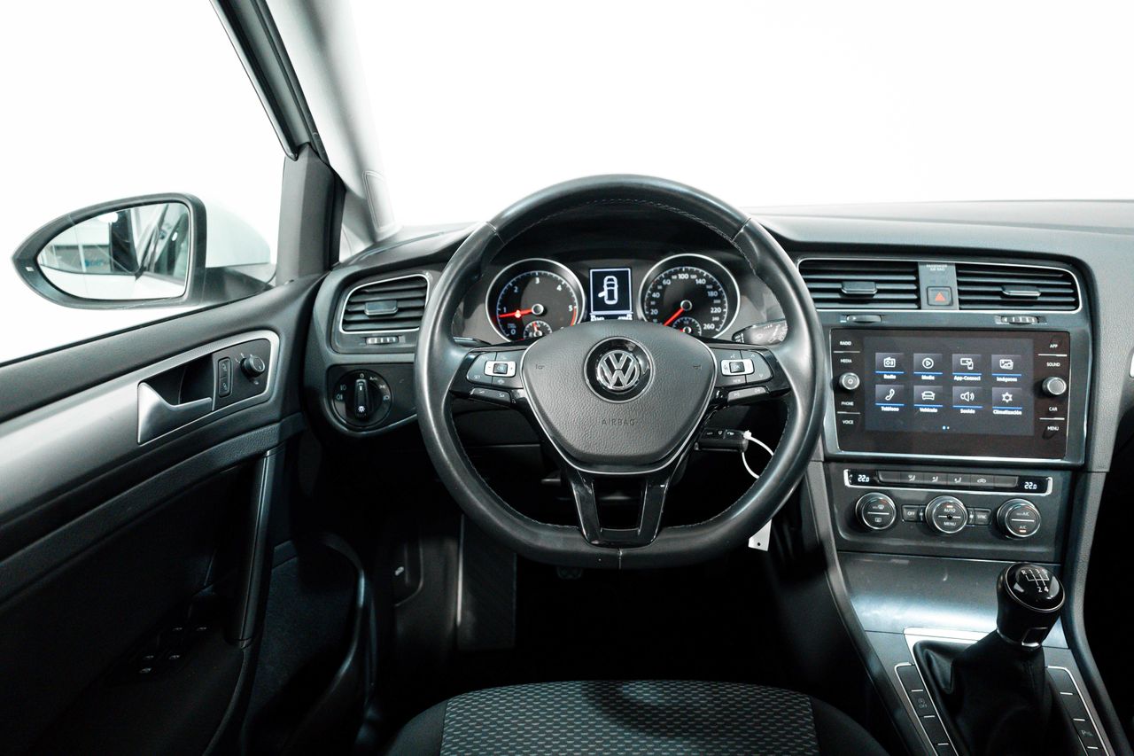 Foto Volkswagen Golf 23