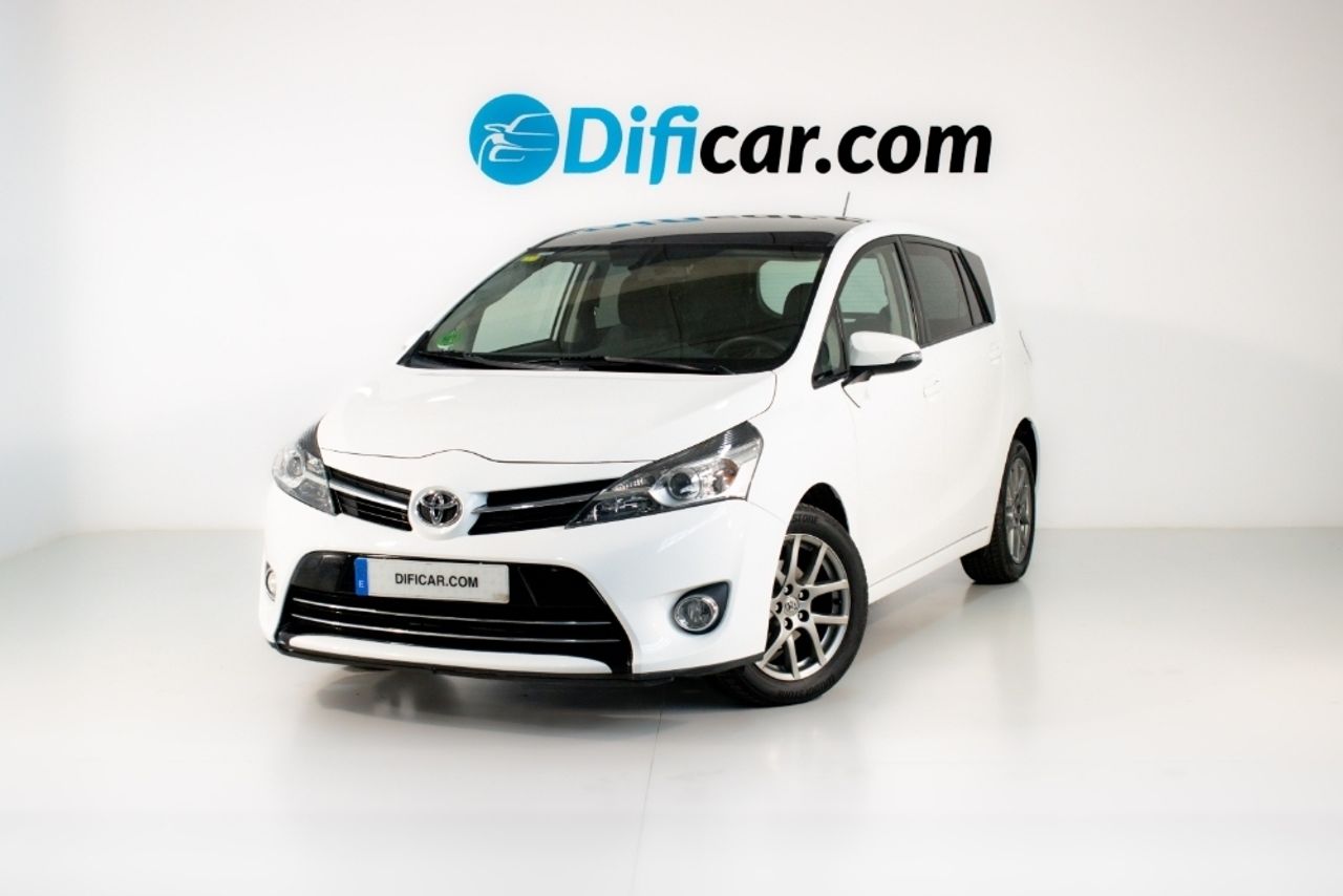 Foto Toyota Corolla Verso 1