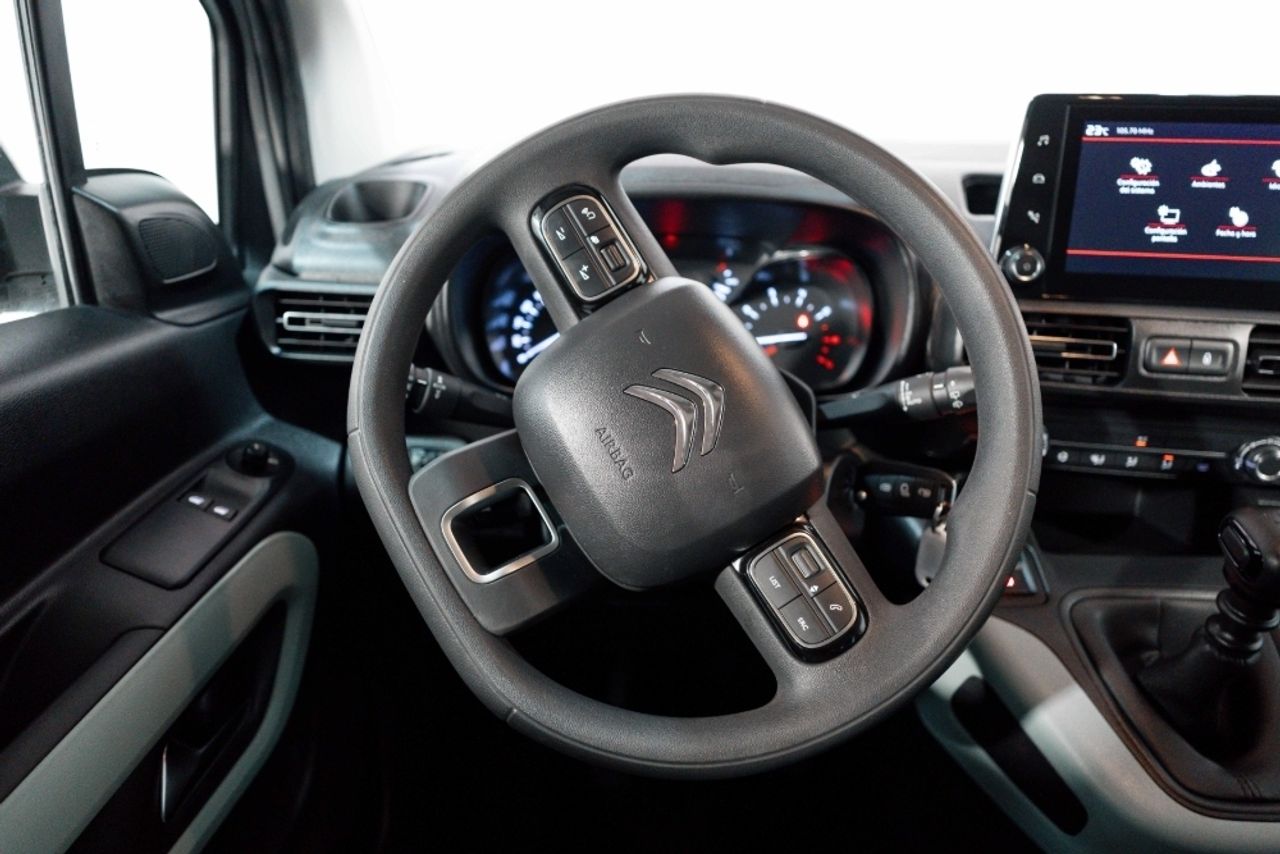 Foto Citroën Berlingo 23