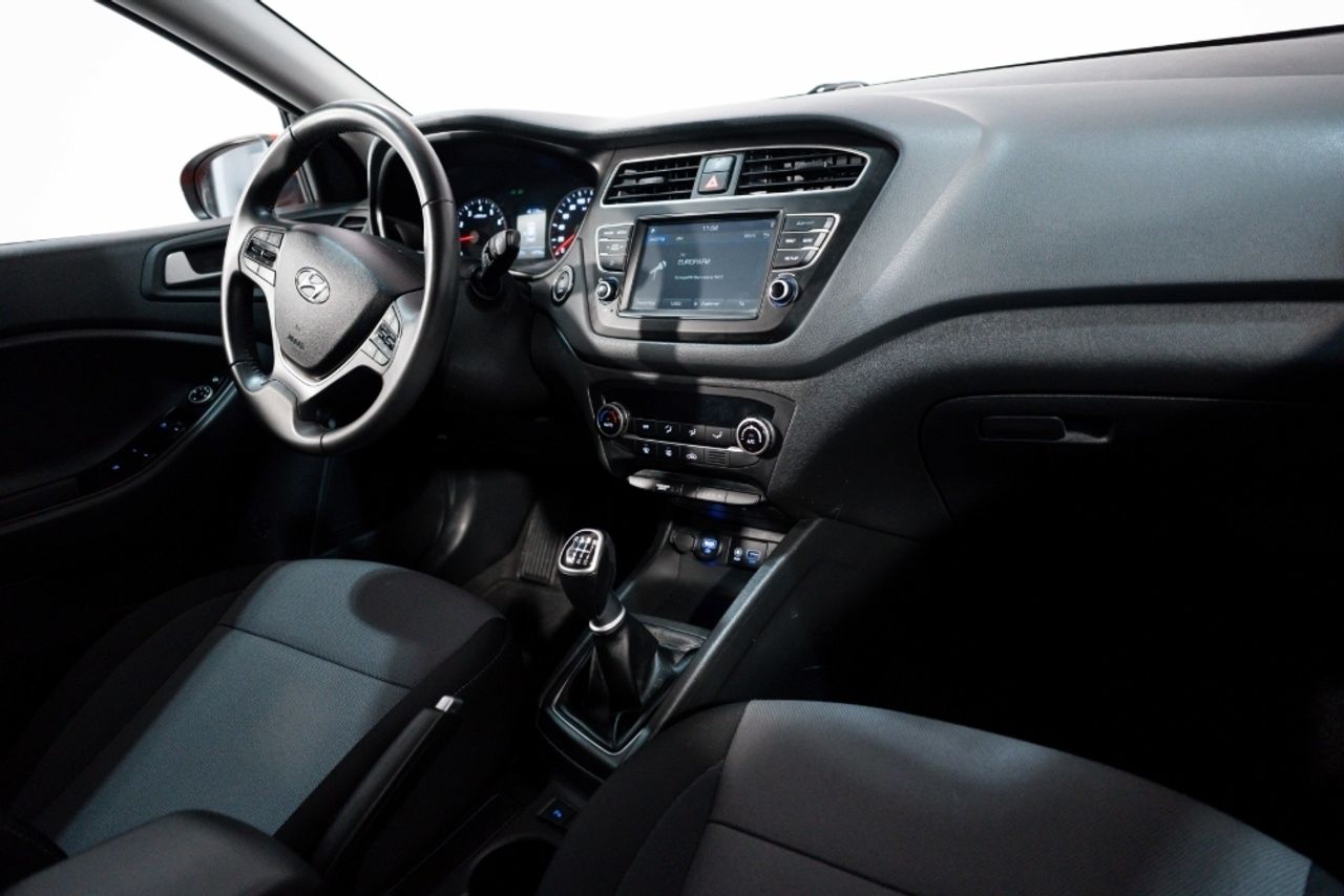 Foto Hyundai i20 20