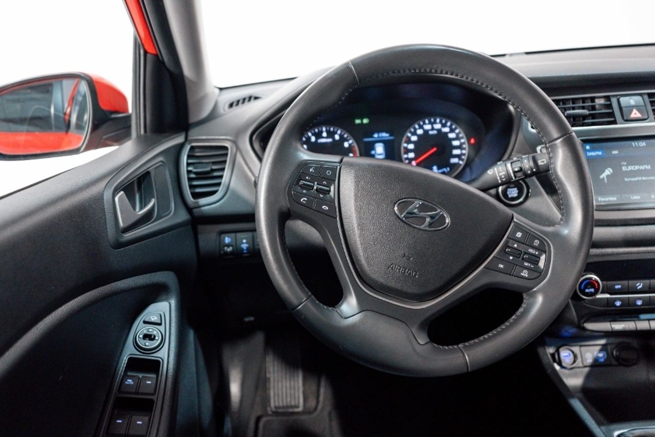 Foto Hyundai i20 21