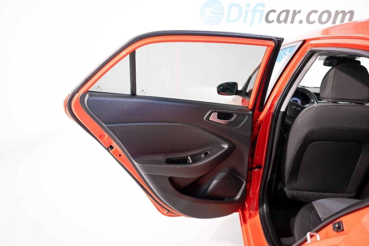 Foto Hyundai i20 26