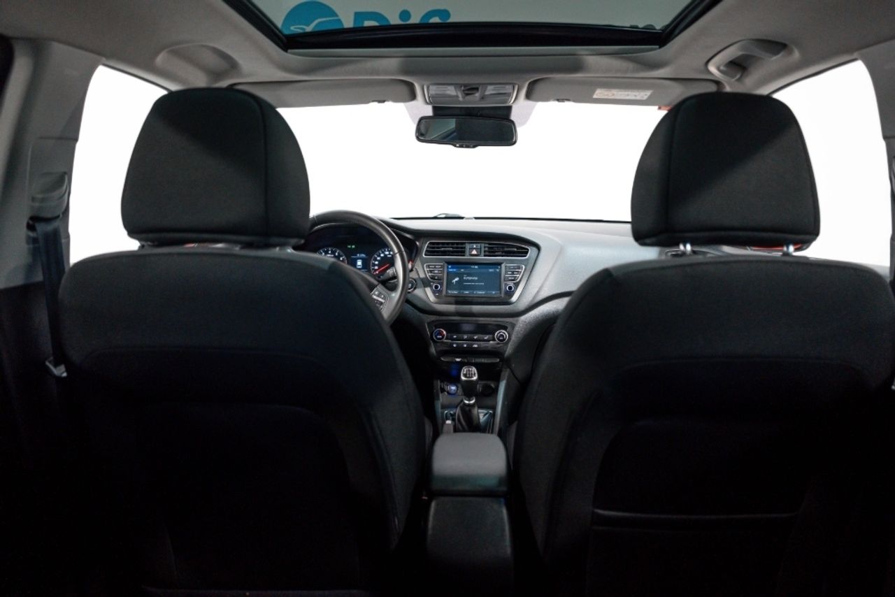 Foto Hyundai i20 27