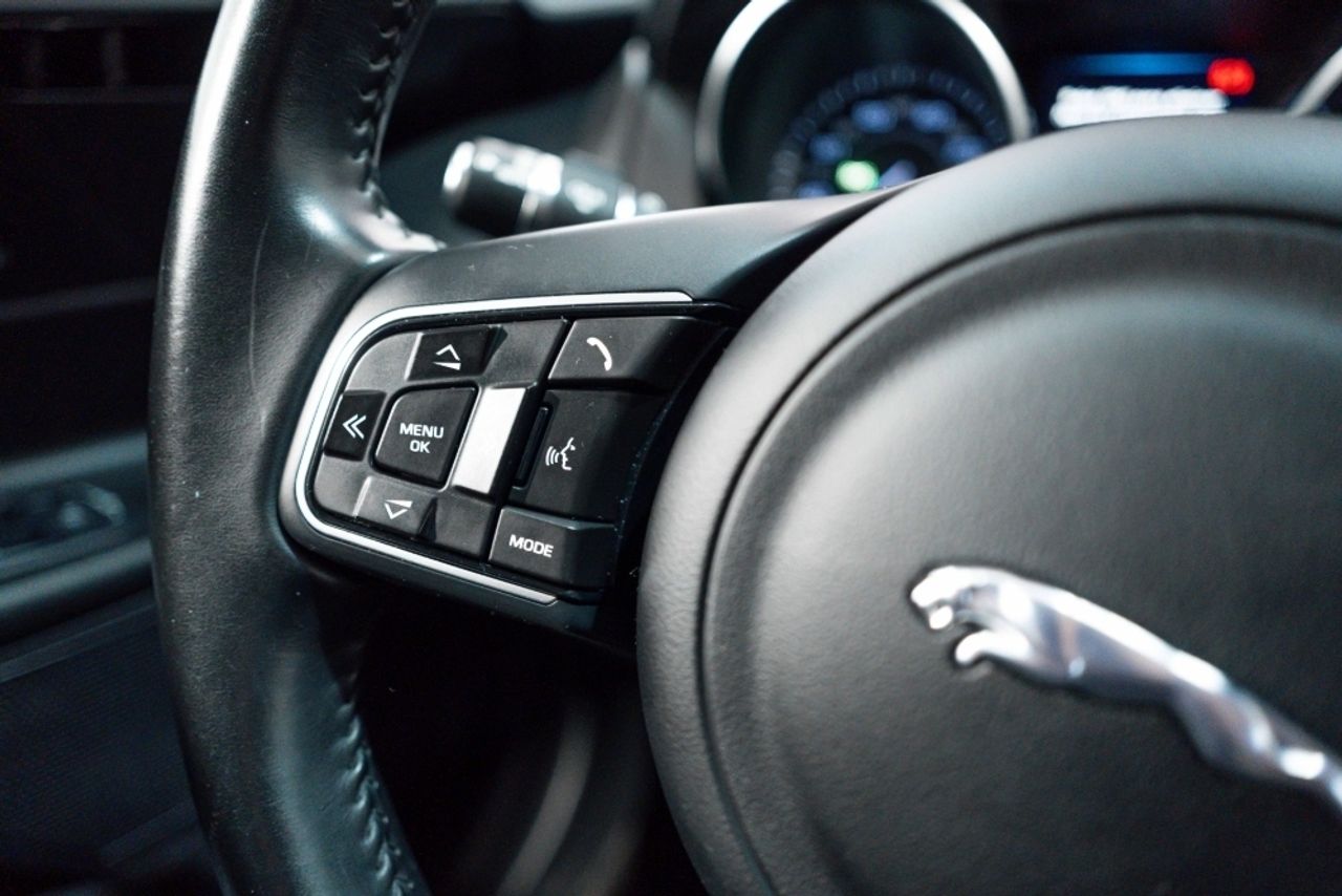 Foto Jaguar XF 9