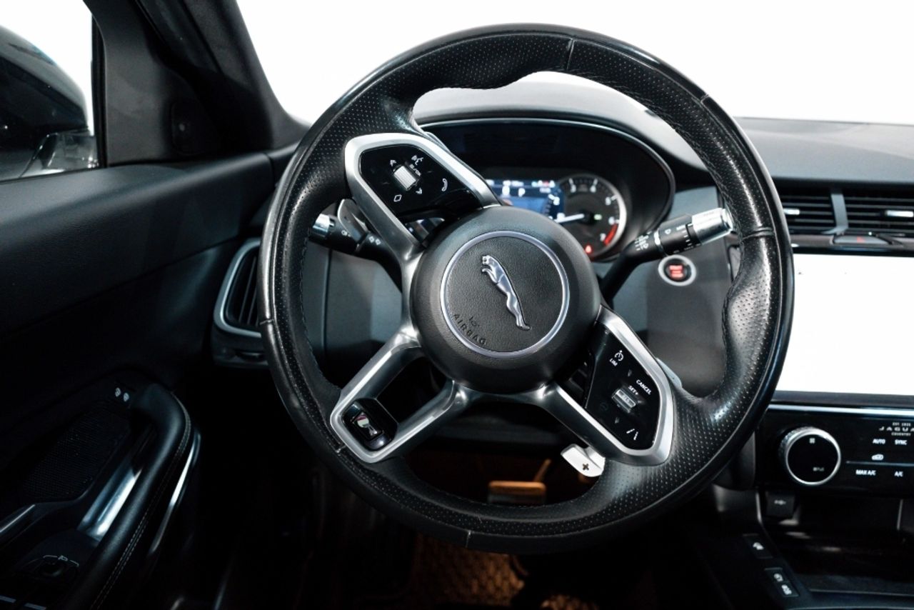 Foto Jaguar XF 23