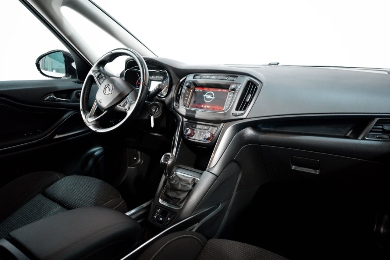 Foto Opel Zafira 21