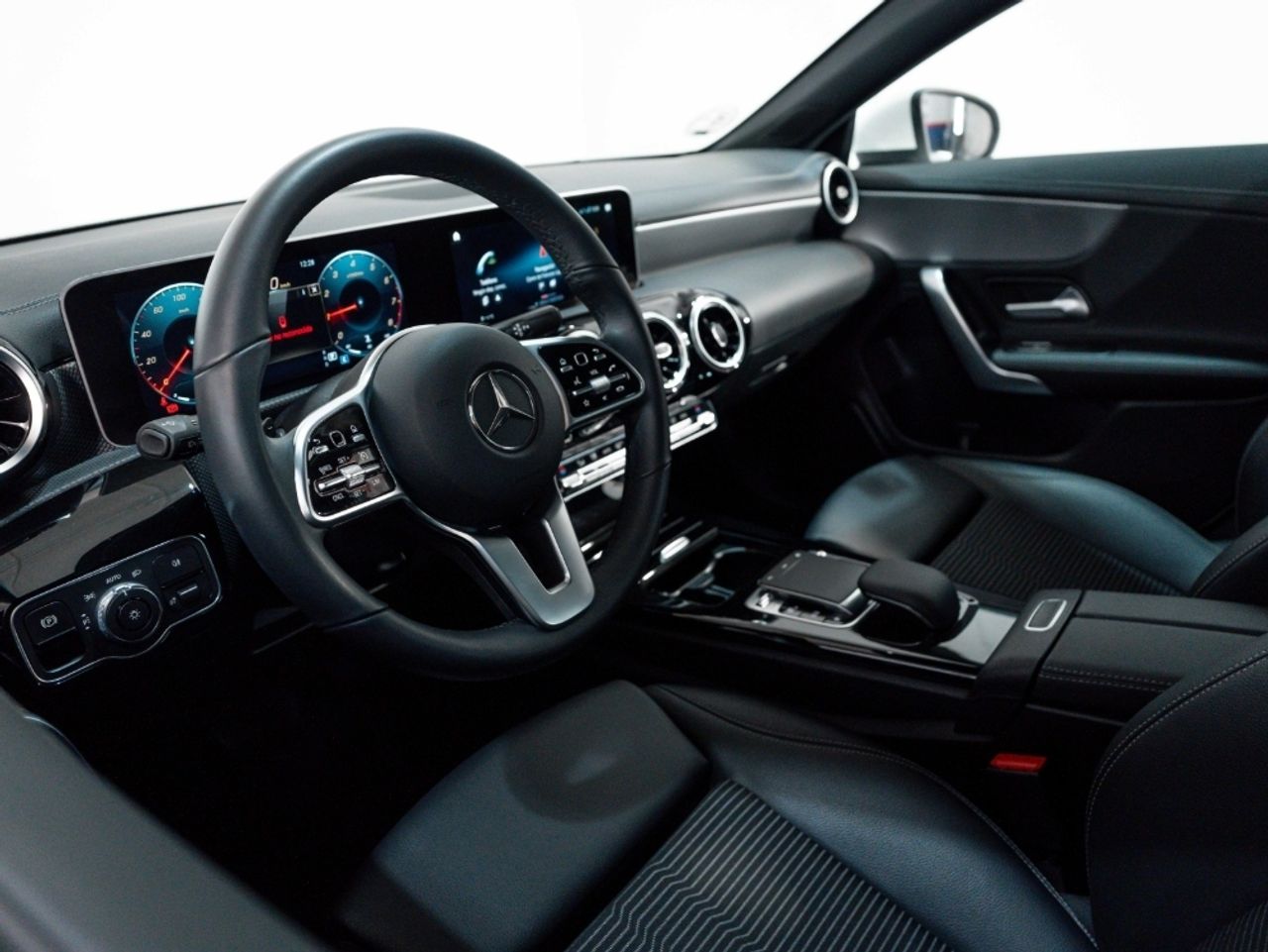 Foto Mercedes-Benz Clase CLA 7
