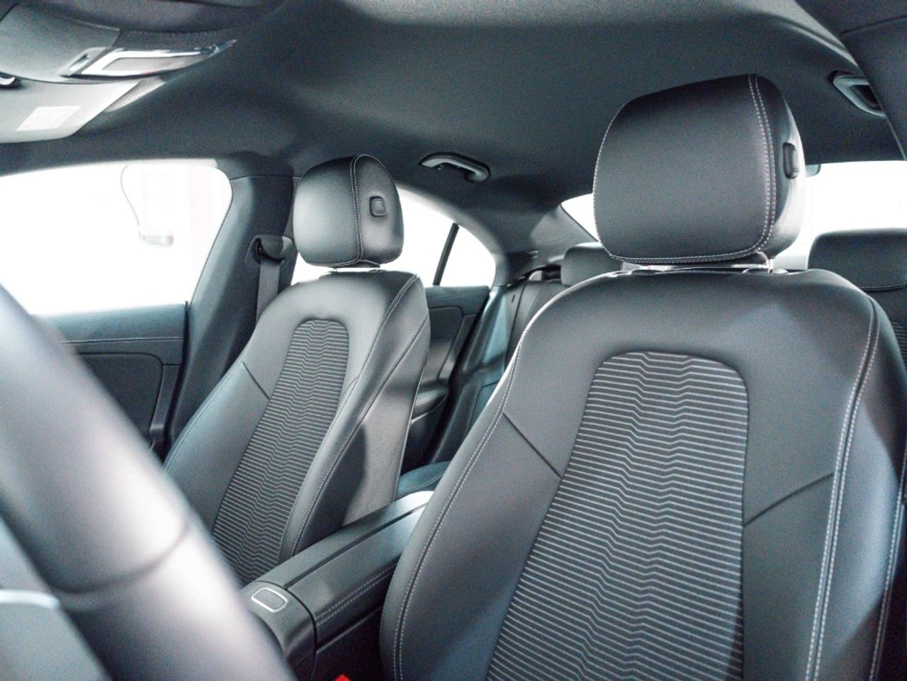 Foto Mercedes-Benz Clase CLA 8