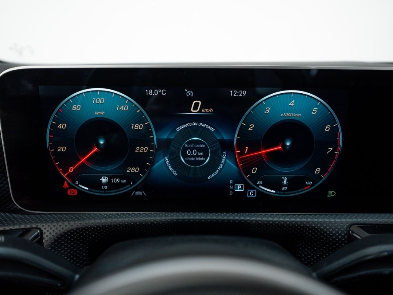 Foto Mercedes-Benz Clase CLA 14
